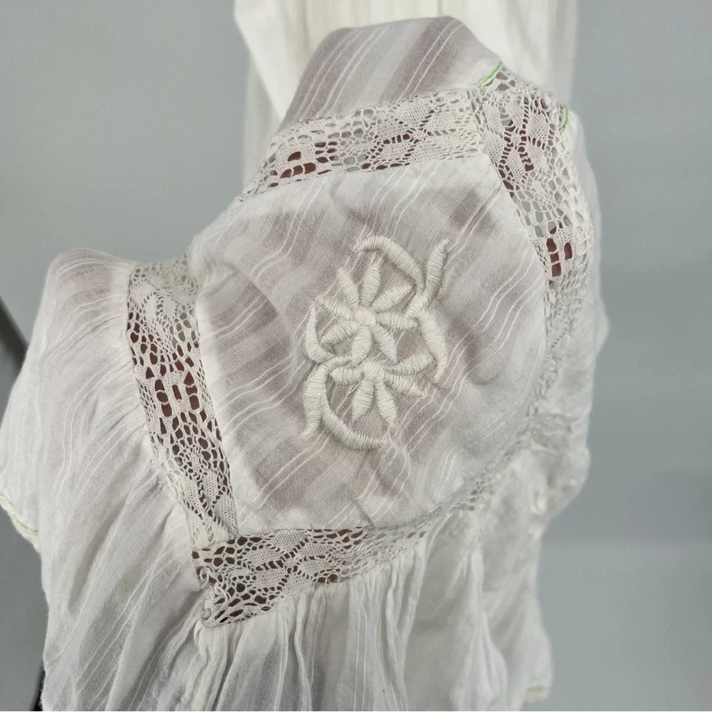Free People Hi Hello White Floral Embroidered Lace Smocked Bohemian Midi Dress L